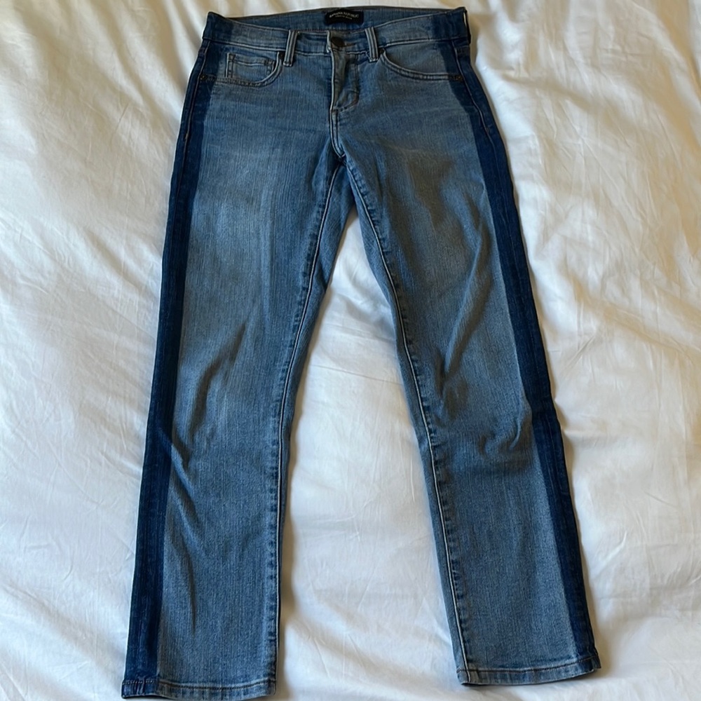 Cropped Leg Denim with Side Stripes